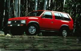 1994 Nissan Pathfinder SE