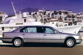 1990 BMW 7-Series Limousine L7