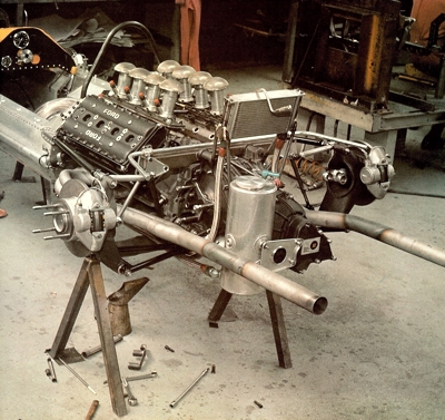 McLaren M7A Ford-Cosworth Engine
