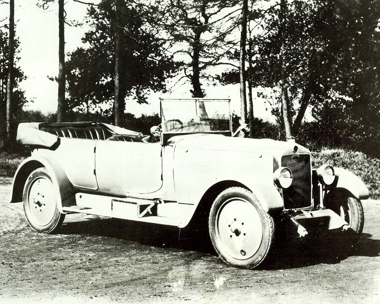 1925 21 hp Drophead Lanchester
